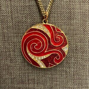 Swirl Round Pendant Necklace 18 In Red Enamel Rhinestone Gold Double Chain Retro